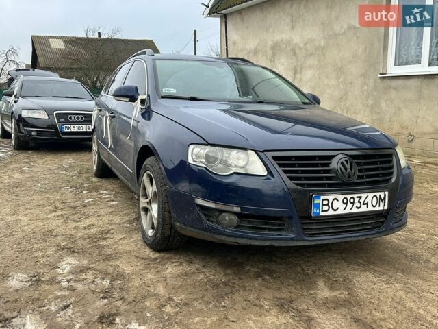 Синій Фольксваген Пассат, об'ємом двигуна 2 л та пробігом 355 тис. км за 4700 $, фото 1 на Automoto.ua