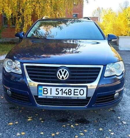 Синий Фольксваген Пассат, объемом двигателя 2 л и пробегом 265 тыс. км за 7100 $, фото 1 на Automoto.ua