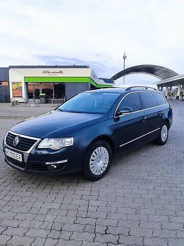 Синий Фольксваген Пассат, объемом двигателя 1.97 л и пробегом 280 тыс. км за 6500 $, фото 1 на Automoto.ua