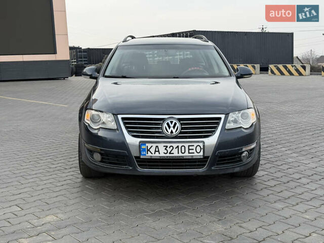 Синій Фольксваген Пассат, об'ємом двигуна 1.9 л та пробігом 216 тис. км за 5250 $, фото 1 на Automoto.ua
