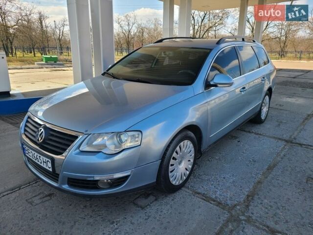 Синий Фольксваген Пассат, объемом двигателя 1.97 л и пробегом 297 тыс. км за 4700 $, фото 1 на Automoto.ua
