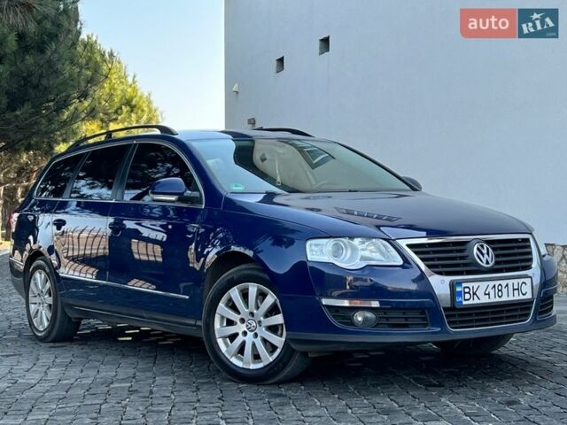 Синий Фольксваген Пассат, объемом двигателя 1.97 л и пробегом 321 тыс. км за 6450 $, фото 1 на Automoto.ua