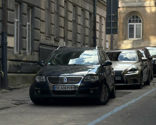 Синій Фольксваген Пассат, об'ємом двигуна 1.8 л та пробігом 251 тис. км за 7450 $, фото 1 на Automoto.ua