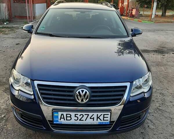 Синий Фольксваген Пассат, объемом двигателя 1.4 л и пробегом 175 тыс. км за 5800 $, фото 1 на Automoto.ua