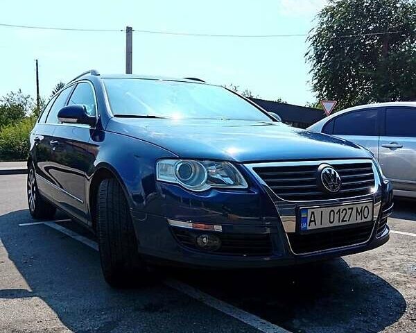 Синий Фольксваген Пассат, объемом двигателя 1.8 л и пробегом 236 тыс. км за 7000 $, фото 1 на Automoto.ua