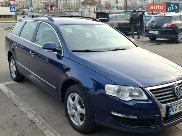 Синий Фольксваген Пассат, объемом двигателя 1.4 л и пробегом 261 тыс. км за 5500 $, фото 1 на Automoto.ua