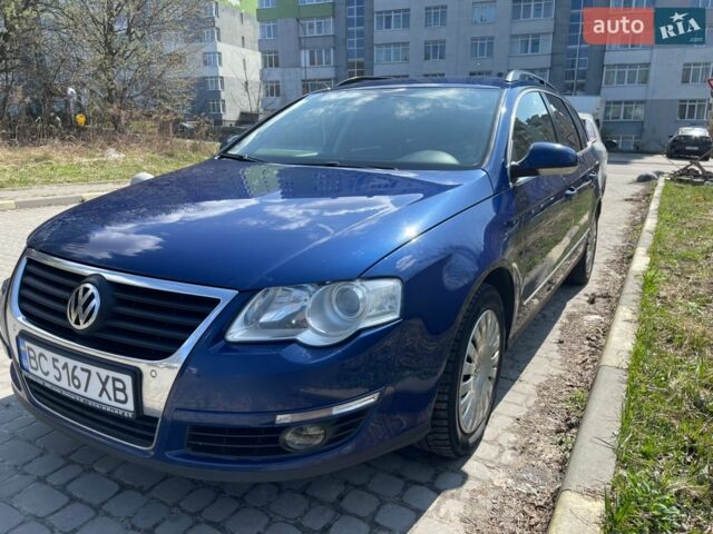 Синий Фольксваген Пассат, объемом двигателя 1.97 л и пробегом 282 тыс. км за 7200 $, фото 1 на Automoto.ua