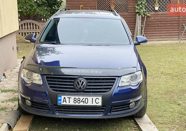 Синий Фольксваген Пассат, объемом двигателя 2 л и пробегом 350 тыс. км за 7100 $, фото 1 на Automoto.ua