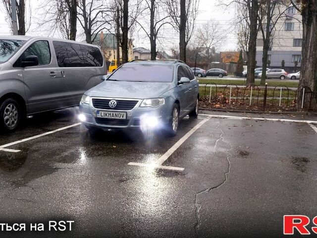 Синий Фольксваген Пассат, объемом двигателя 1.4 л и пробегом 240 тыс. км за 6800 $, фото 1 на Automoto.ua