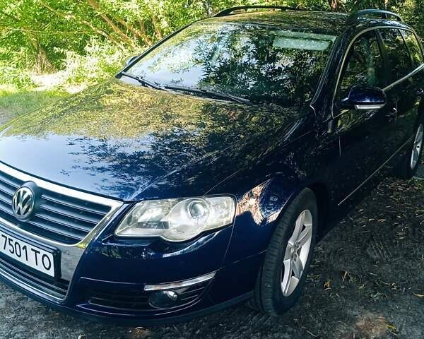 Синий Фольксваген Пассат, объемом двигателя 1.4 л и пробегом 237 тыс. км за 7550 $, фото 1 на Automoto.ua