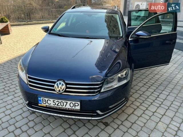 Синий Фольксваген Пассат, объемом двигателя 1.39 л и пробегом 270 тыс. км за 7500 $, фото 1 на Automoto.ua
