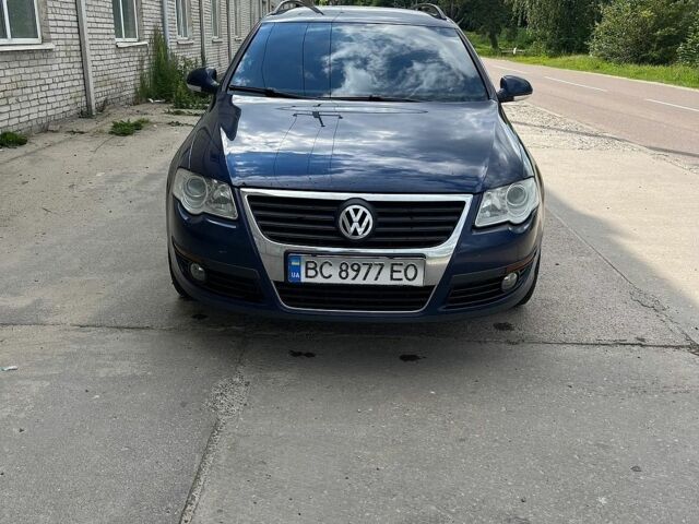Синій Фольксваген Пассат, об'ємом двигуна 1.6 л та пробігом 241 тис. км за 6250 $, фото 1 на Automoto.ua