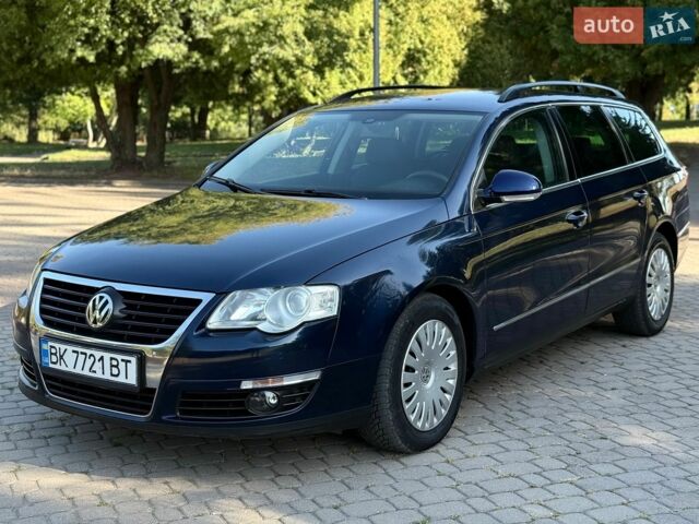 Синій Фольксваген Пассат, об'ємом двигуна 1.97 л та пробігом 217 тис. км за 5850 $, фото 1 на Automoto.ua