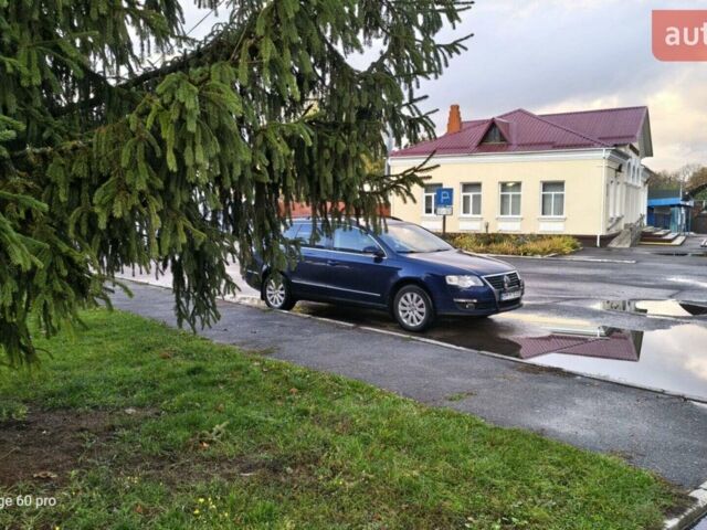 Синій Фольксваген Пассат, об'ємом двигуна 1.97 л та пробігом 265 тис. км за 5800 $, фото 1 на Automoto.ua