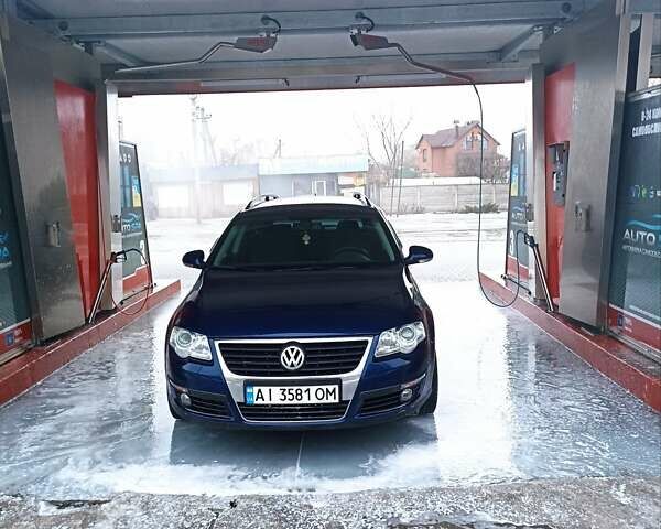 Синий Фольксваген Пассат, объемом двигателя 1.39 л и пробегом 226 тыс. км за 6500 $, фото 1 на Automoto.ua