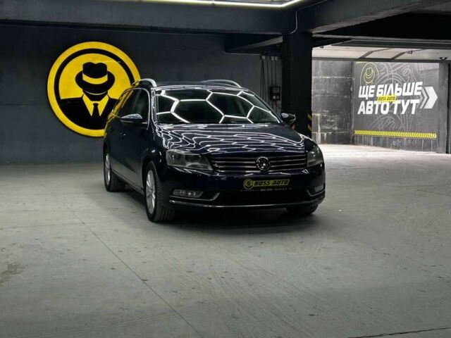 Синій Фольксваген Пассат, об'ємом двигуна 1.6 л та пробігом 299 тис. км за 9700 $, фото 1 на Automoto.ua