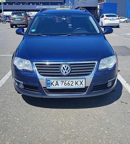 Синій Фольксваген Пассат, об'ємом двигуна 1.97 л та пробігом 379 тис. км за 7000 $, фото 1 на Automoto.ua