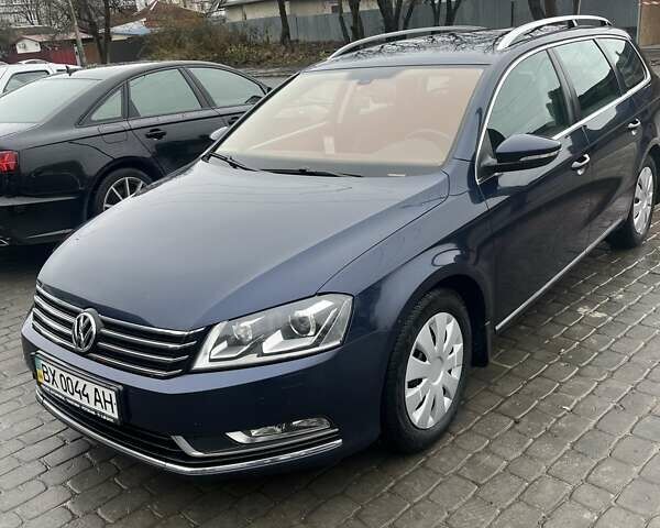 Синий Фольксваген Пассат, объемом двигателя 2 л и пробегом 246 тыс. км за 9500 $, фото 1 на Automoto.ua