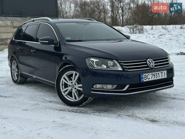 Синий Фольксваген Пассат, объемом двигателя 1.97 л и пробегом 319 тыс. км за 10400 $, фото 1 на Automoto.ua