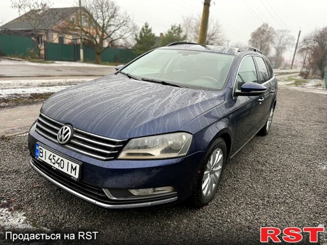 Синій Фольксваген Пассат, об'ємом двигуна 2 л та пробігом 270 тис. км за 8650 $, фото 1 на Automoto.ua