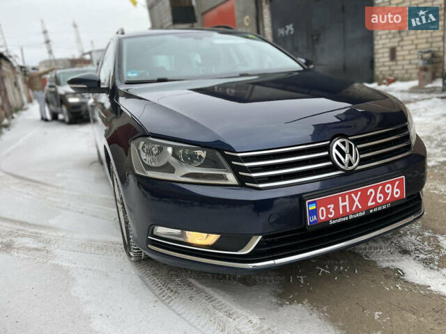 Синий Фольксваген Пассат, объемом двигателя 1.4 л и пробегом 243 тыс. км за 7250 $, фото 1 на Automoto.ua