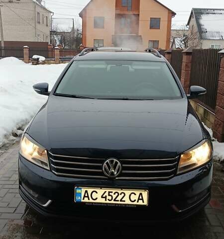 Синий Фольксваген Пассат, объемом двигателя 1.97 л и пробегом 293 тыс. км за 9500 $, фото 1 на Automoto.ua