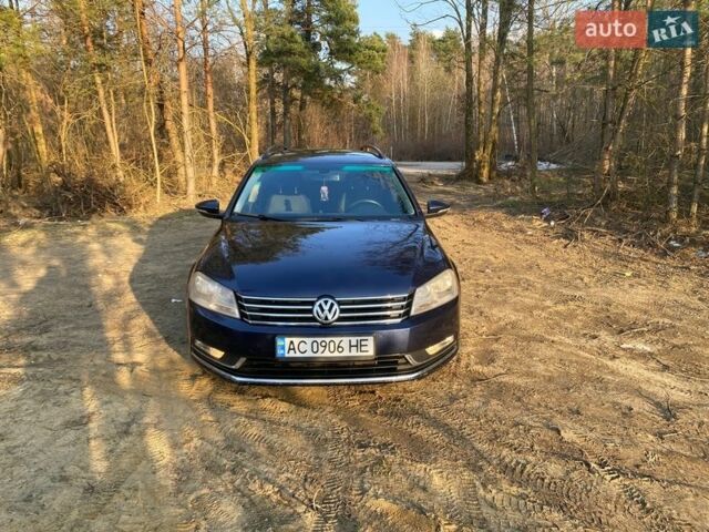 Синий Фольксваген Пассат, объемом двигателя 1.97 л и пробегом 325 тыс. км за 11000 $, фото 1 на Automoto.ua