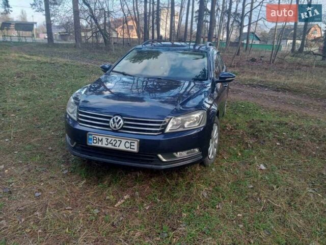 Синий Фольксваген Пассат, объемом двигателя 1.6 л и пробегом 307 тыс. км за 9500 $, фото 1 на Automoto.ua
