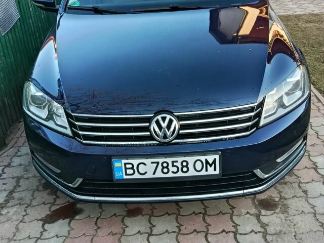Синий Фольксваген Пассат, объемом двигателя 2 л и пробегом 235 тыс. км за 10000 $, фото 1 на Automoto.ua
