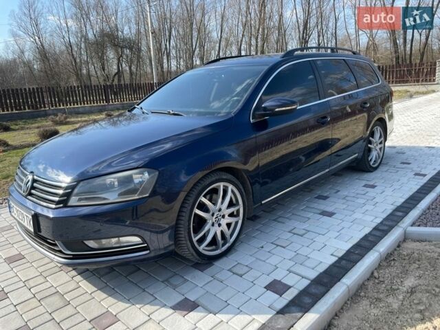 Синий Фольксваген Пассат, объемом двигателя 1.97 л и пробегом 288 тыс. км за 9300 $, фото 1 на Automoto.ua