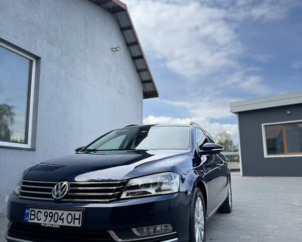 Синий Фольксваген Пассат, объемом двигателя 1.97 л и пробегом 285 тыс. км за 12200 $, фото 1 на Automoto.ua