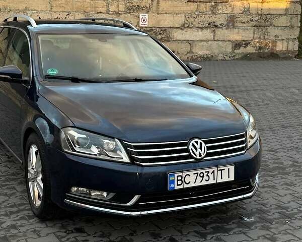 Синий Фольксваген Пассат, объемом двигателя 2 л и пробегом 315 тыс. км за 10900 $, фото 1 на Automoto.ua