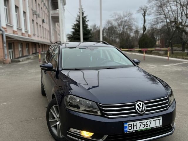 Синій Фольксваген Пассат, об'ємом двигуна 1.4 л та пробігом 172 тис. км за 8500 $, фото 1 на Automoto.ua