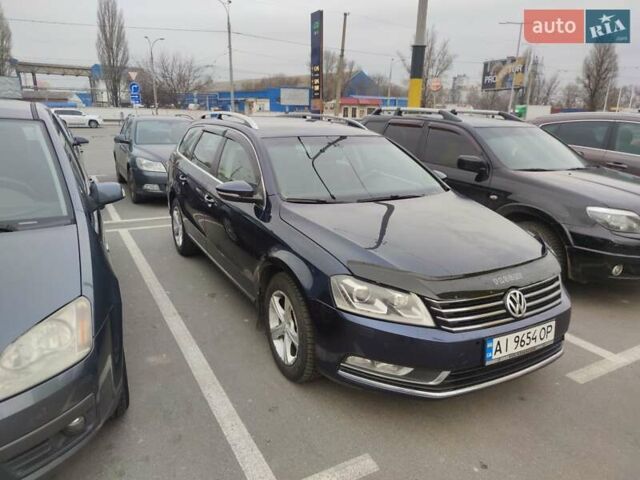 Синий Фольксваген Пассат, объемом двигателя 1.4 л и пробегом 270 тыс. км за 12400 $, фото 1 на Automoto.ua
