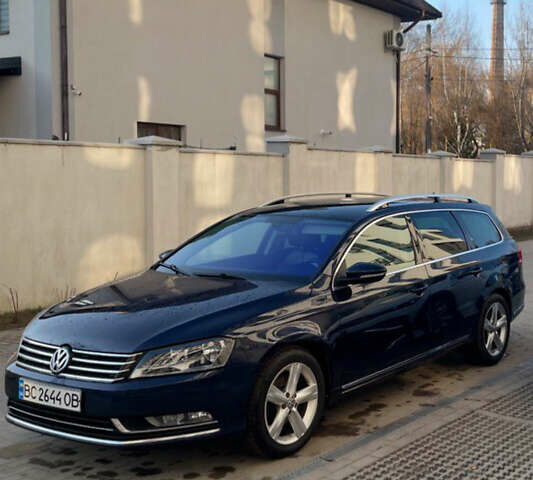 Синий Фольксваген Пассат, объемом двигателя 2 л и пробегом 358 тыс. км за 10900 $, фото 1 на Automoto.ua