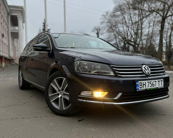 Синий Фольксваген Пассат, объемом двигателя 1.39 л и пробегом 175 тыс. км за 8500 $, фото 1 на Automoto.ua