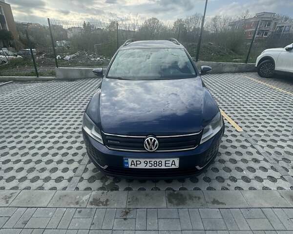 Синий Фольксваген Пассат, объемом двигателя 1.6 л и пробегом 338 тыс. км за 8500 $, фото 1 на Automoto.ua