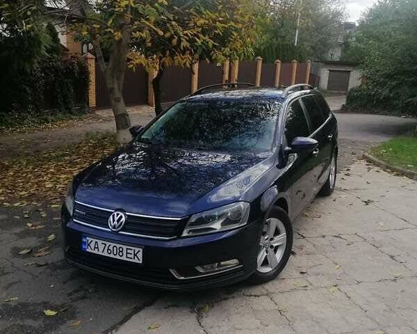 Синій Фольксваген Пассат, об'ємом двигуна 1.6 л та пробігом 285 тис. км за 10500 $, фото 1 на Automoto.ua