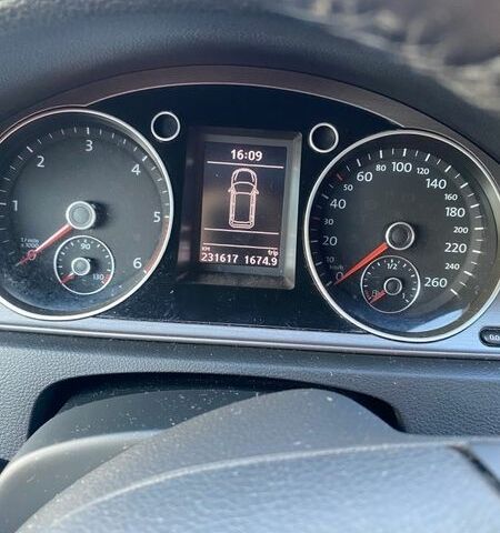 Синий Фольксваген Пассат, объемом двигателя 1.97 л и пробегом 232 тыс. км за 13000 $, фото 1 на Automoto.ua