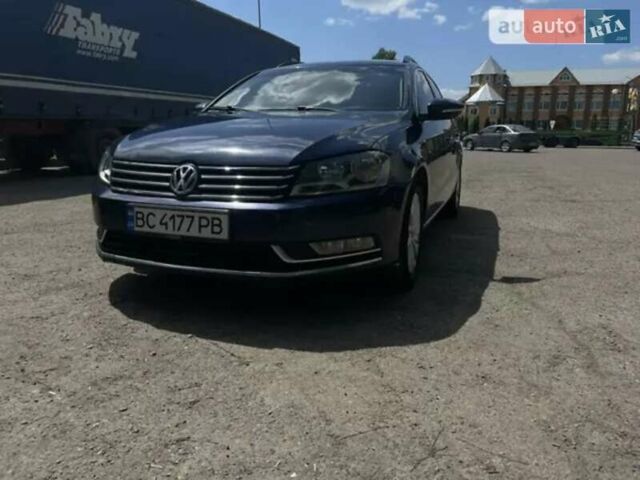 Синий Фольксваген Пассат, объемом двигателя 1.97 л и пробегом 325 тыс. км за 9650 $, фото 1 на Automoto.ua