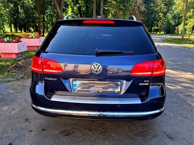 Синий Фольксваген Пассат, объемом двигателя 1.4 л и пробегом 263 тыс. км за 11500 $, фото 1 на Automoto.ua