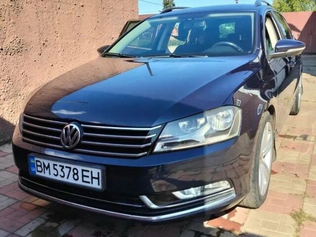 Синій Фольксваген Пассат, об'ємом двигуна 1.6 л та пробігом 256 тис. км за 9900 $, фото 1 на Automoto.ua