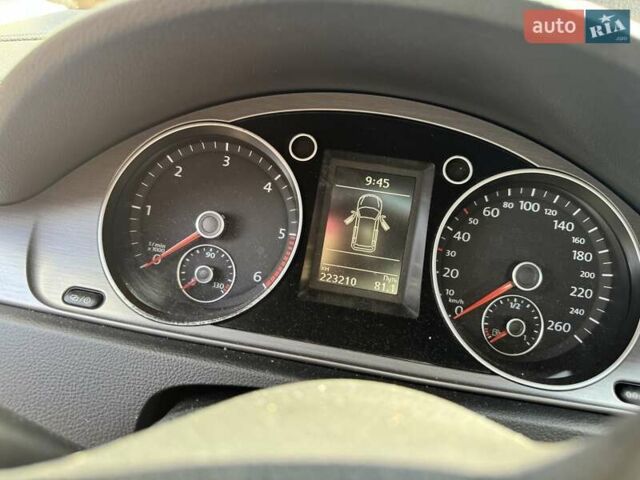 Синий Фольксваген Пассат, объемом двигателя 1.97 л и пробегом 225 тыс. км за 12600 $, фото 1 на Automoto.ua