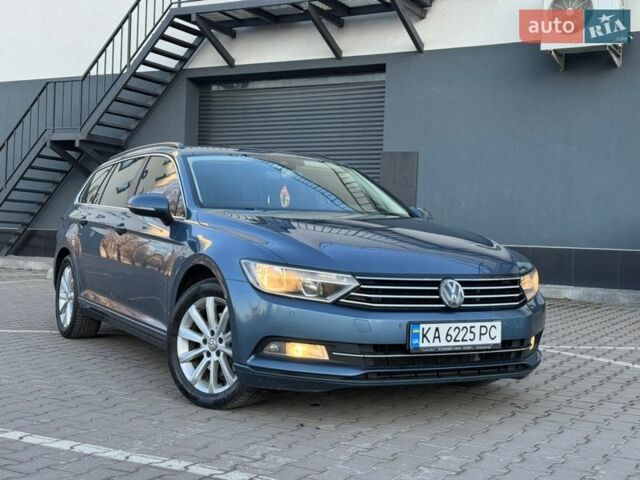 Синий Фольксваген Пассат, объемом двигателя 1.97 л и пробегом 291 тыс. км за 11900 $, фото 1 на Automoto.ua