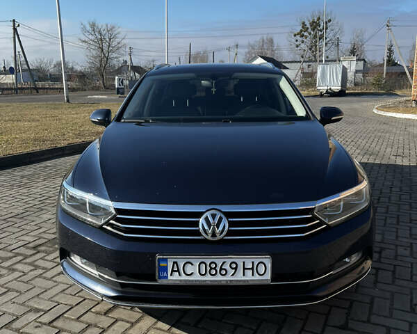 Синий Фольксваген Пассат, объемом двигателя 1.97 л и пробегом 270 тыс. км за 17000 $, фото 1 на Automoto.ua