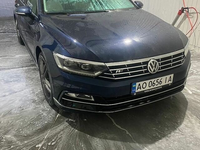 Синій Фольксваген Пассат, об'ємом двигуна 1.97 л та пробігом 322 тис. км за 16000 $, фото 1 на Automoto.ua