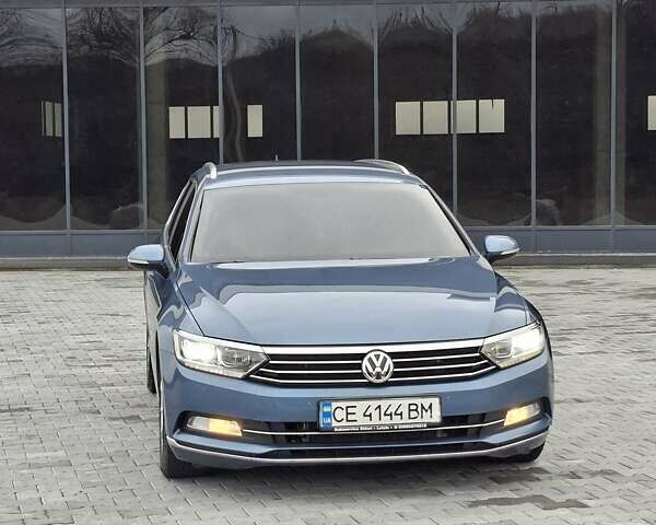 Синий Фольксваген Пассат, объемом двигателя 1.97 л и пробегом 268 тыс. км за 14300 $, фото 1 на Automoto.ua