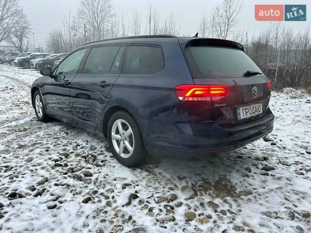 Синий Фольксваген Пассат, объемом двигателя 1.97 л и пробегом 225 тыс. км за 12950 $, фото 1 на Automoto.ua