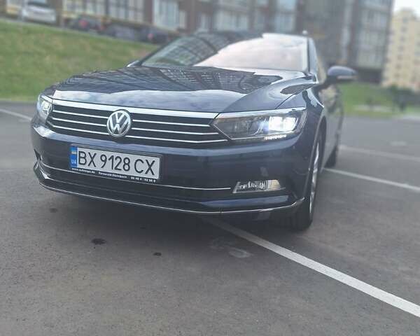 Синий Фольксваген Пассат, объемом двигателя 1.97 л и пробегом 285 тыс. км за 15000 $, фото 1 на Automoto.ua