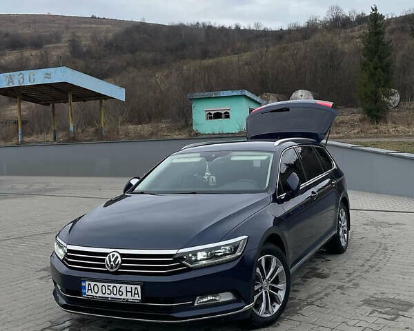 Синий Фольксваген Пассат, объемом двигателя 1.97 л и пробегом 238 тыс. км за 16800 $, фото 1 на Automoto.ua